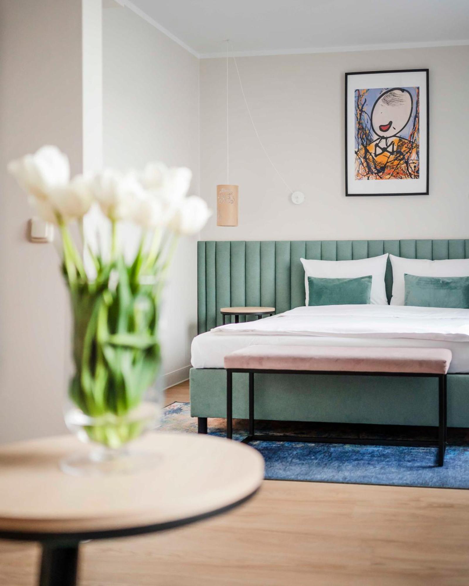 Hotel H12**** Krakow Bagian luar foto